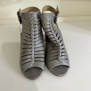 Chinese Laundry Brave Gladiator Heeled Sandal Gray